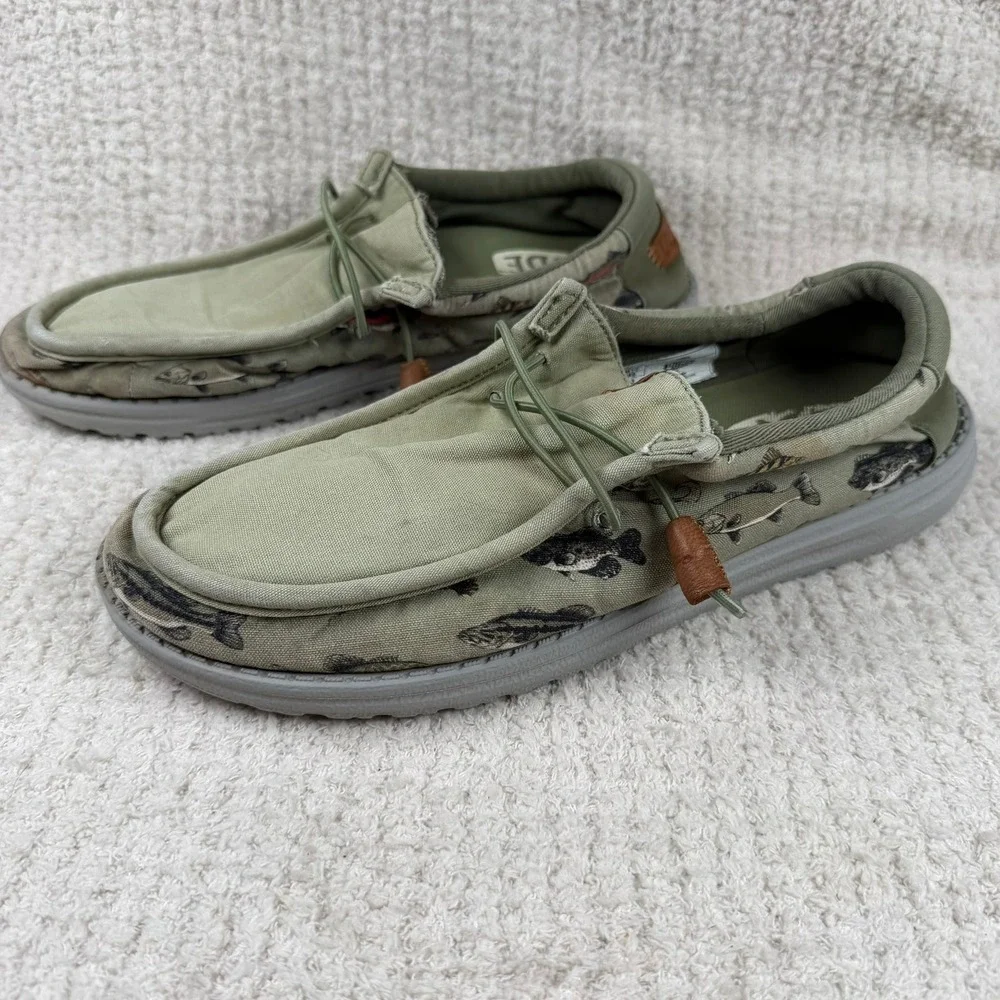 Hey Dude Wally Fish Lure Green Canvas Slip On Loafers Mens 10 40624-315